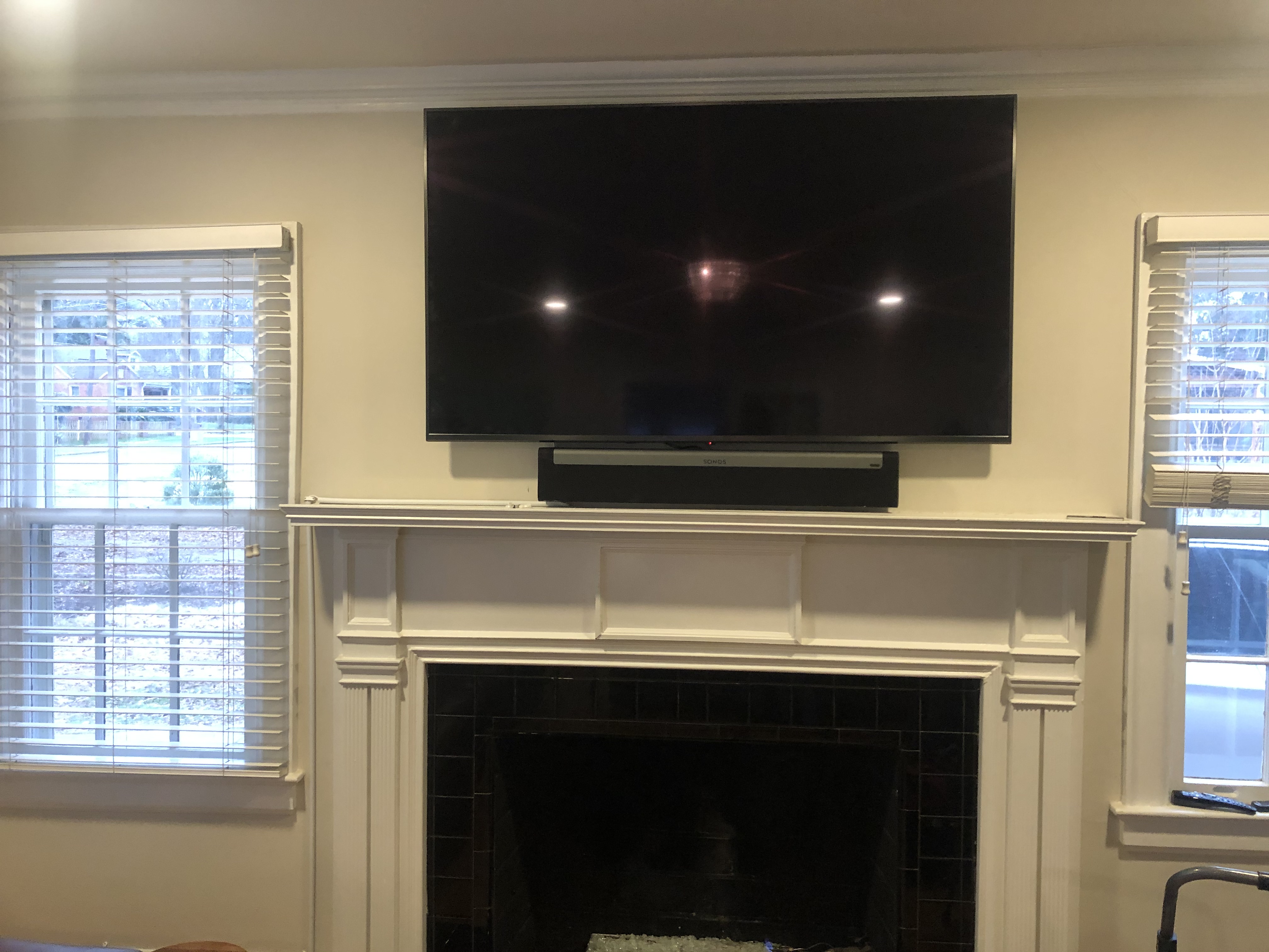 Fixed TV mounting on drywall wall in living room, Columbia SC