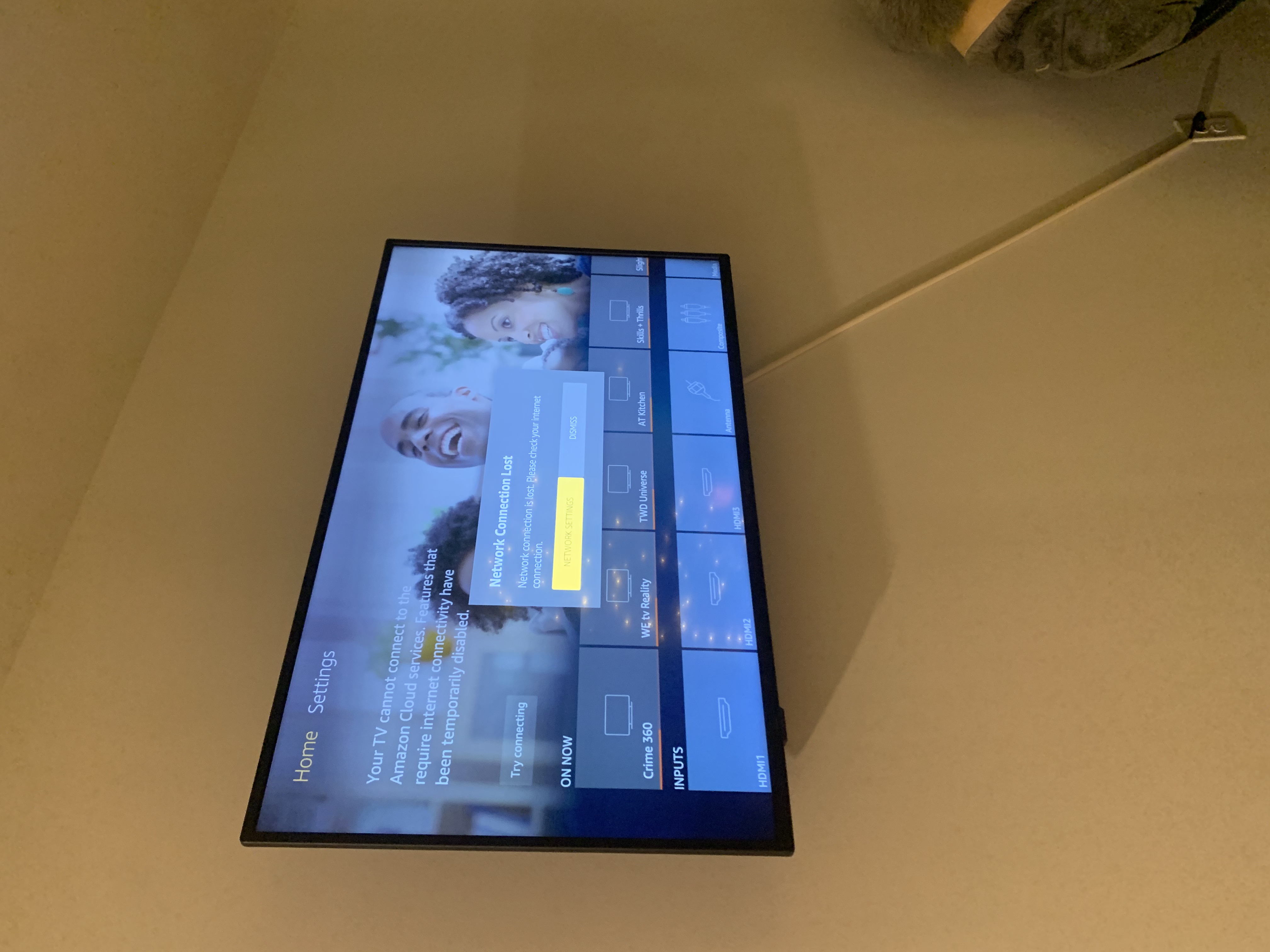 Tilting TV mounting on drywall wall in living room, Columbia SC