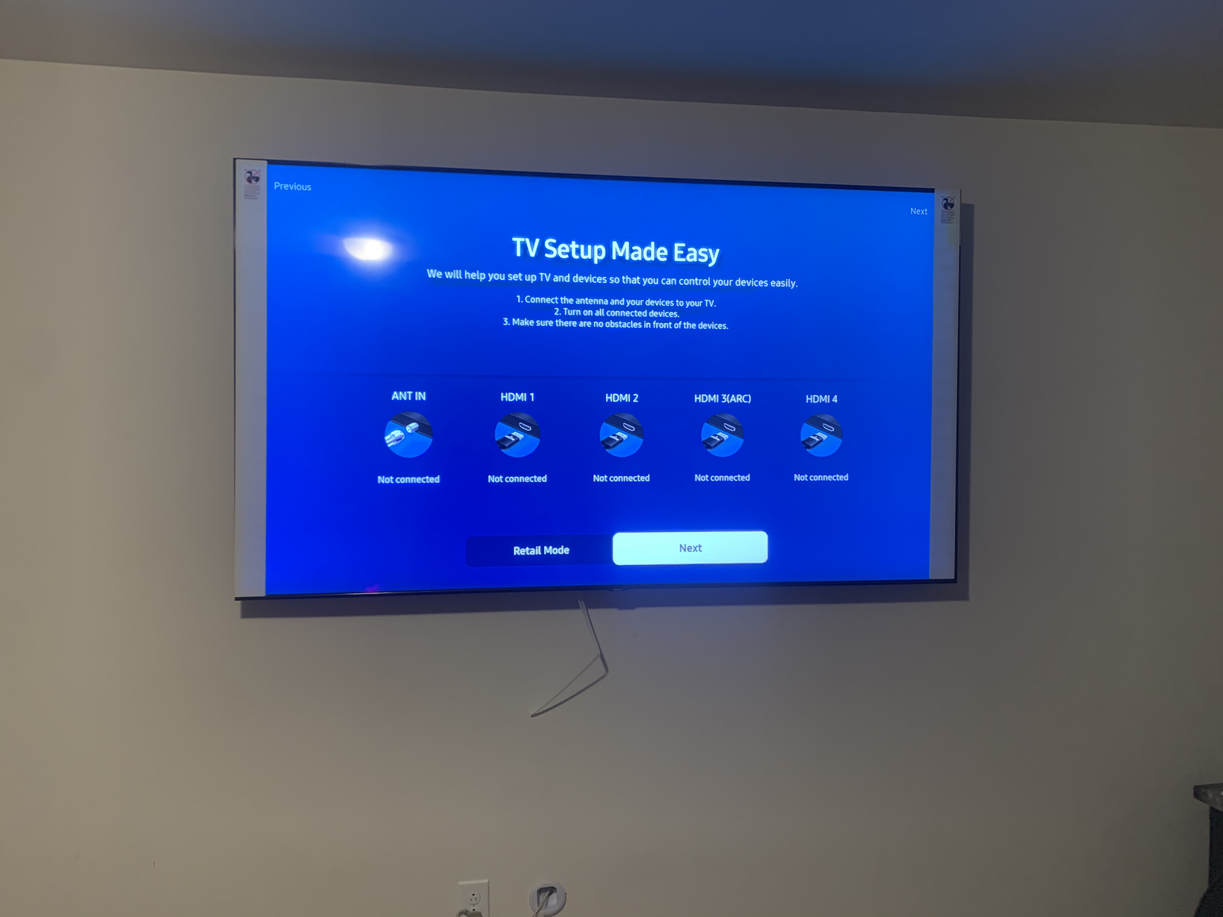 Fixed TV mounting on drywall wall in living room, Charleston SC