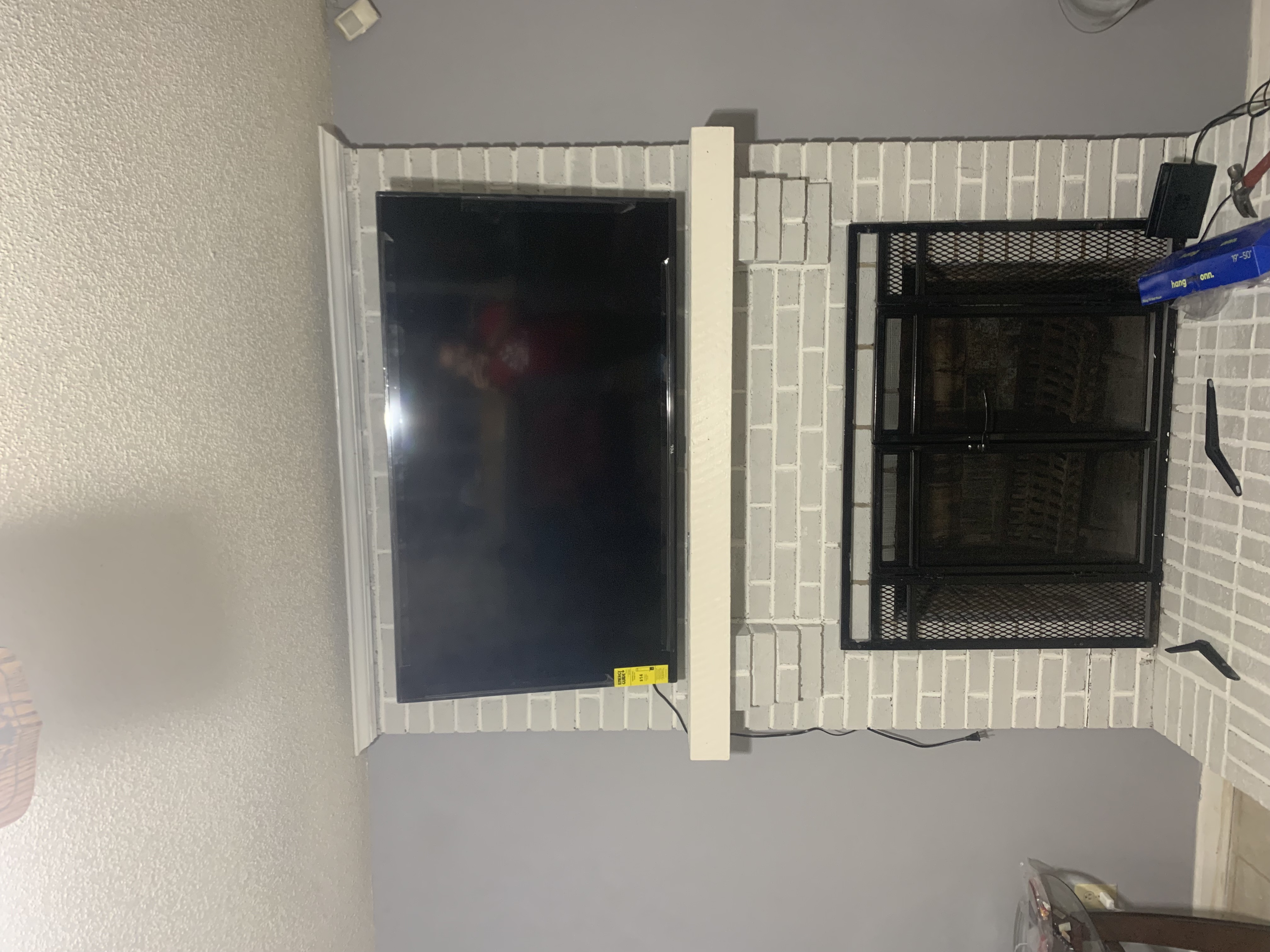 Fixed TV mounting on drywall wall in living room, Columbia SC