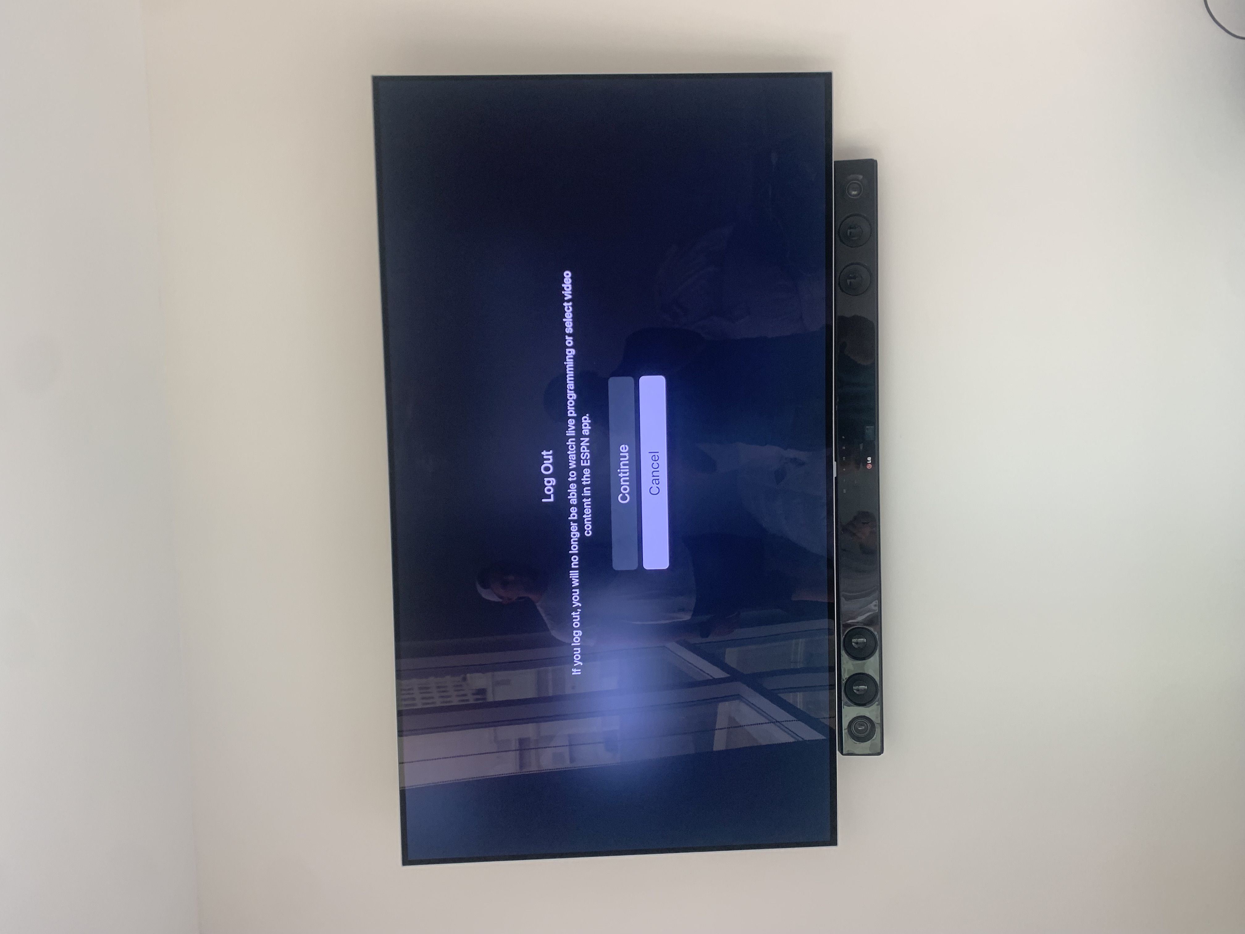 Tilting TV mounting on drywall wall in living room, Columbia SC